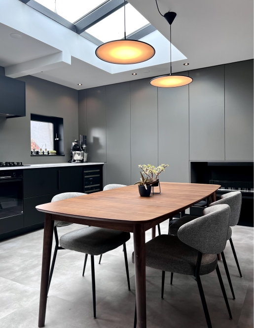 /assets/projects/de-pijp-full-apartment-renovation/de-pijp-1.jpg